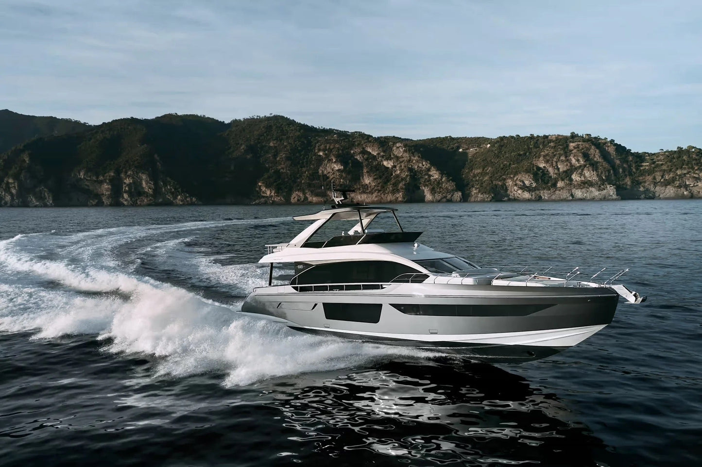 AZIMUT 68”